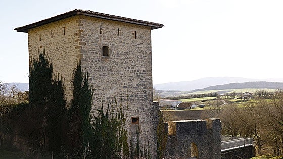 814.000 euros para restaurar la Torre-Palacio de los Guevara