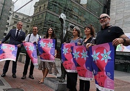 Andoni Iturbe (viceconsejero de Cultura del Gobierno vasco), Mikel Martínez (Tartean Teatroa), Leixuri Arrizabalaga (diputada de Euskera, Cultura y Deporte), Dinora Mega (compañía de Olatz Gorrotxategi), Xandra Gutiérrez (niMÚ) y Raúl Cancelo (Eskena)