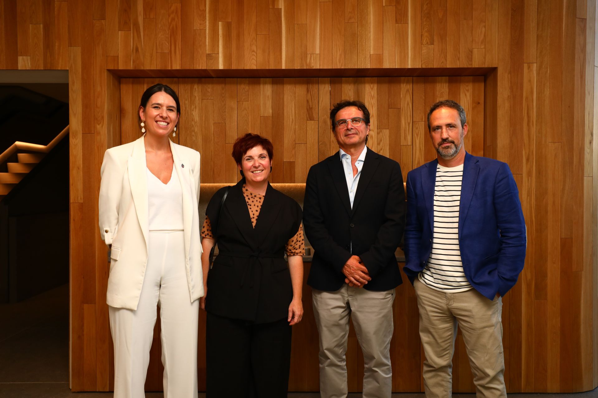 Sara Alonso, Zuriñe Zelaia, Jovino Martínez y Rodrigo Viloria.
