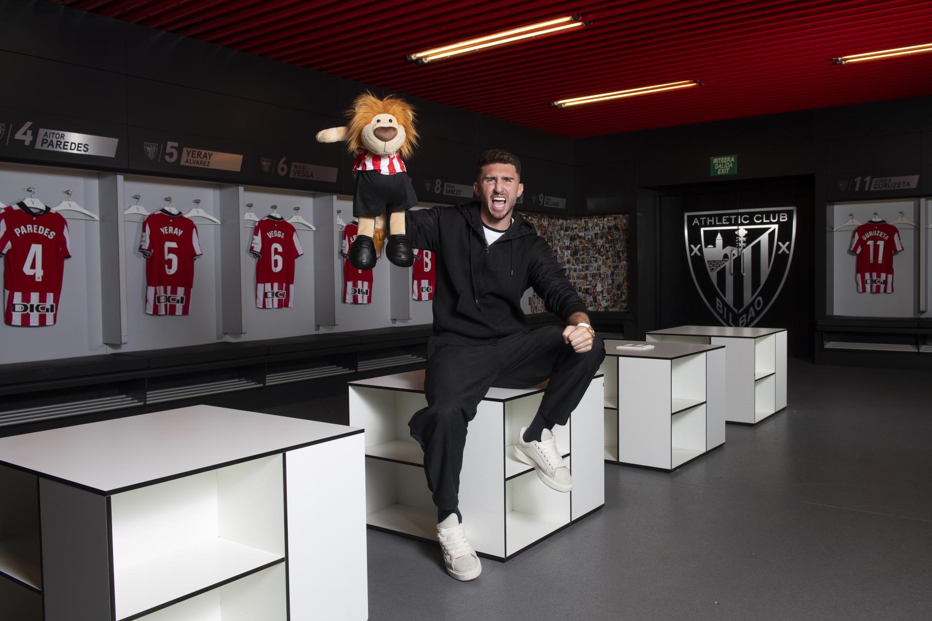 Laporte ya viste la camiseta del Athletic