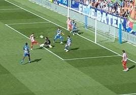 'Frame' que demuestra el fuera de juego de Giuliano en el gol.