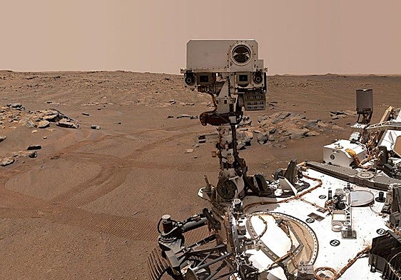 Imagen de archivo del robot Persevance en Marte.