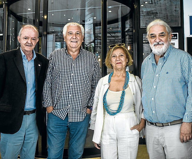 José Mari Amantes, Julio Aristín, Julia Diéguez y Marino Montero.