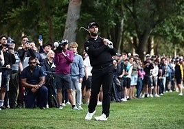 Como en la víspera, una multitud siguió el partido del de Barrika, acompañado por Rory McIlroy y Shane Lowry.