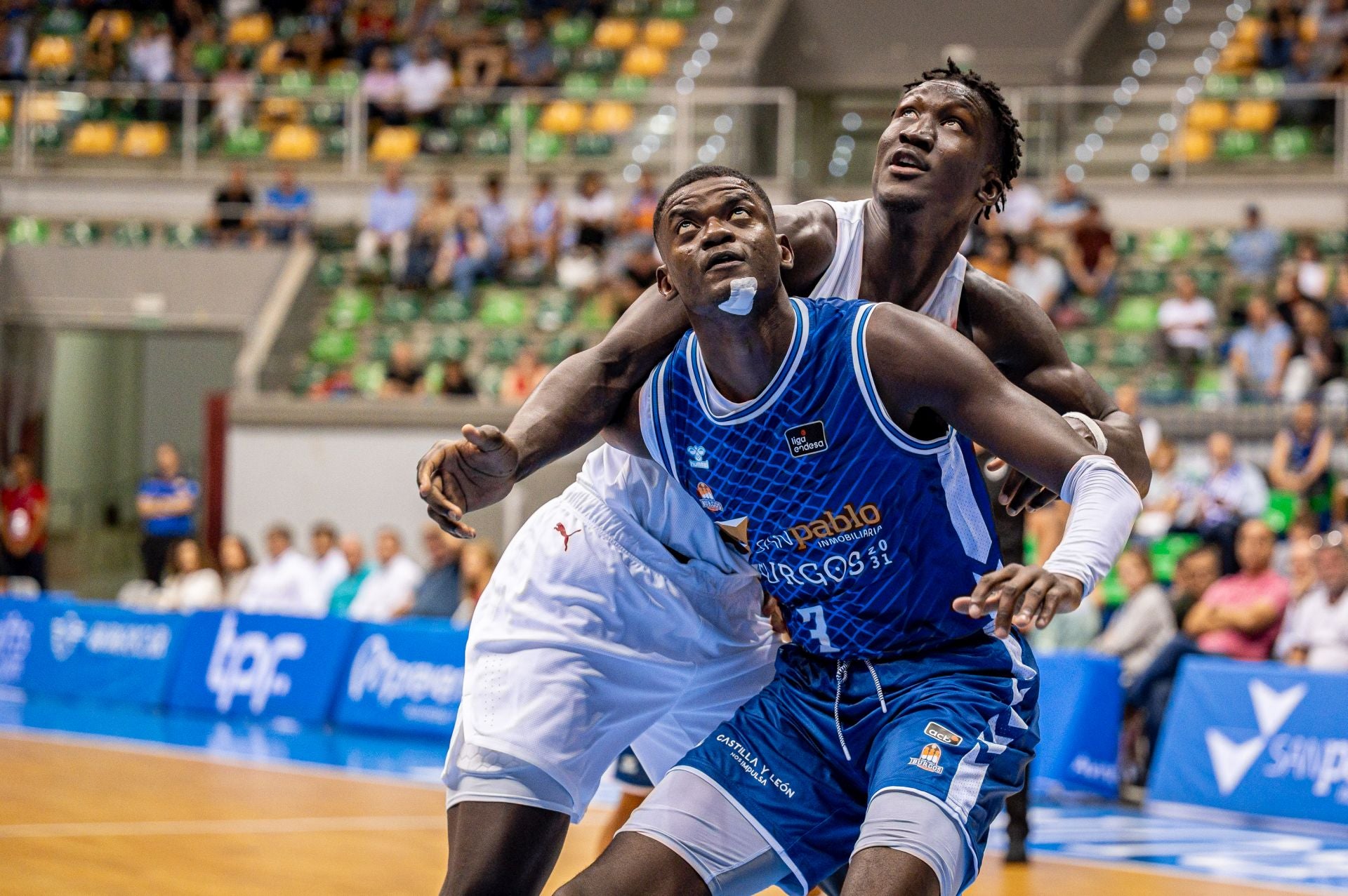 El San Pablo Burgos-Baskonia de pretemporada, en imágenes