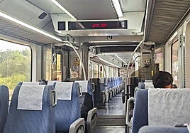 Viaje en tren Bilbao-Santander: tres horas y media, dos averías con transbordos y un taxi