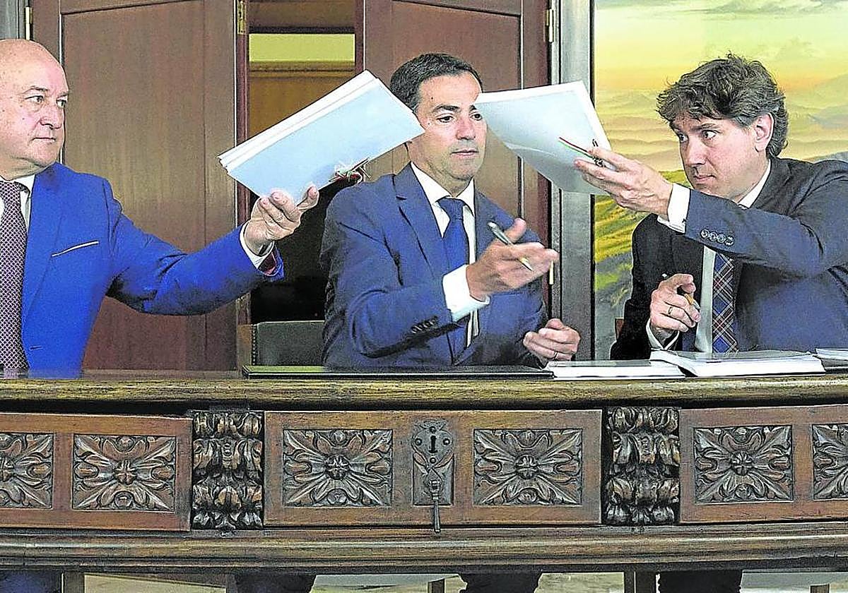 PNV, EH Bildu y PSE «ya han acordado alguna cuestión» sobre la reforma del estatuto