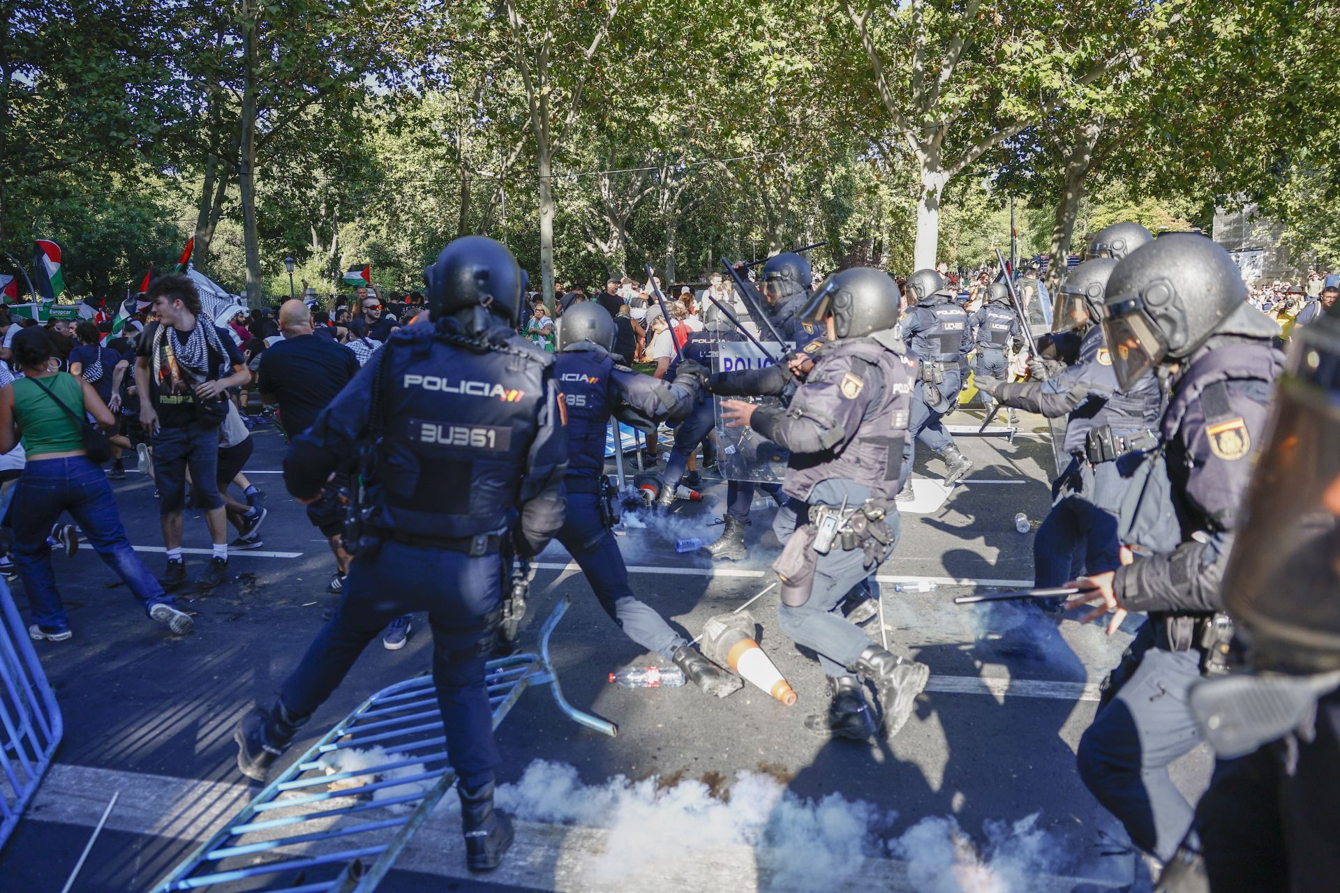Los disturbios que han obligado a suspender la última etapa de La Vuelta