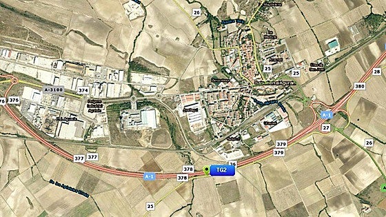 Dos heridos en un choque entre dos vehículos en Agurain y otros dos en una salida de calzada en Zigoitia
