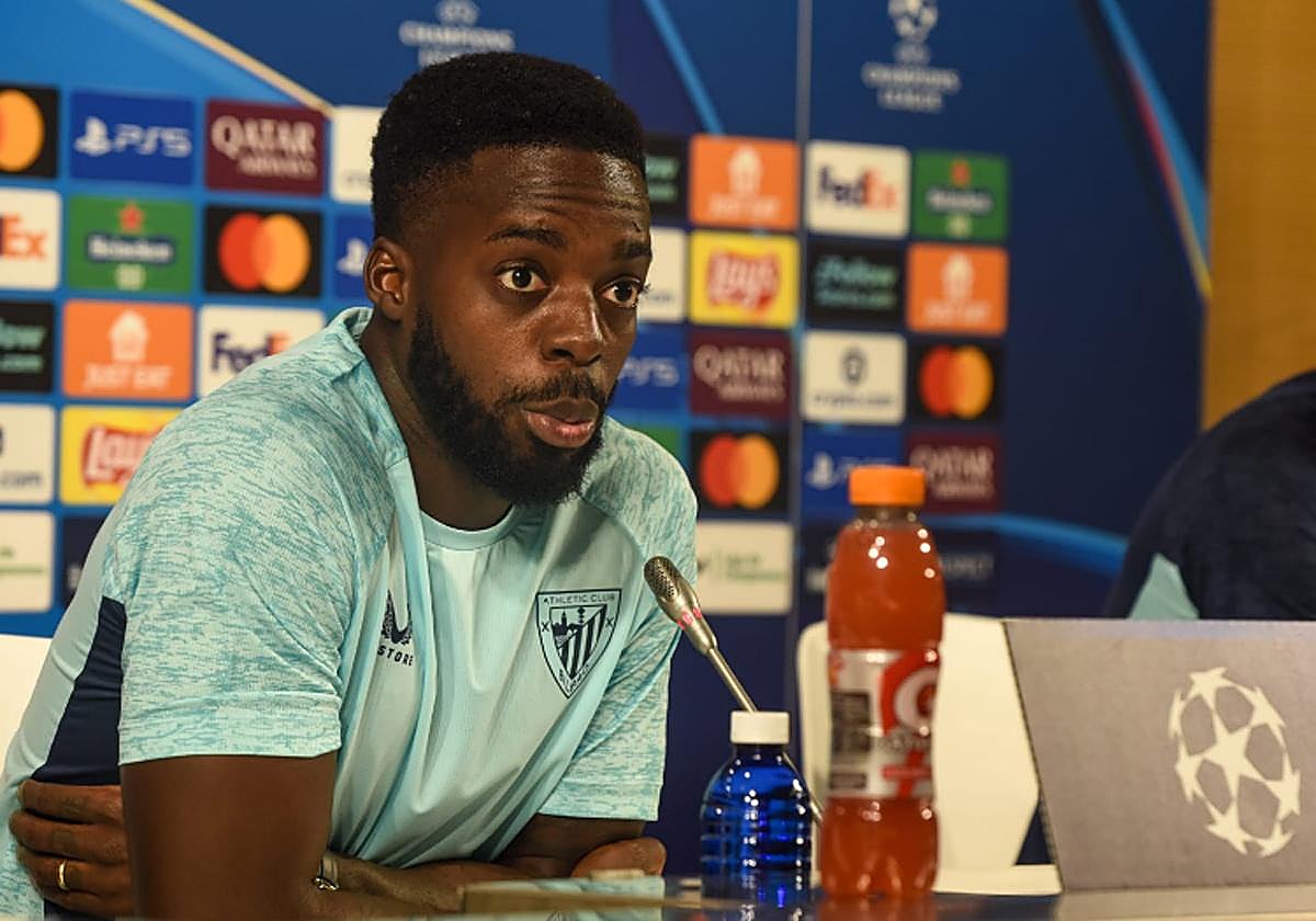 Iñaki Williams, en la rueda de prensa.