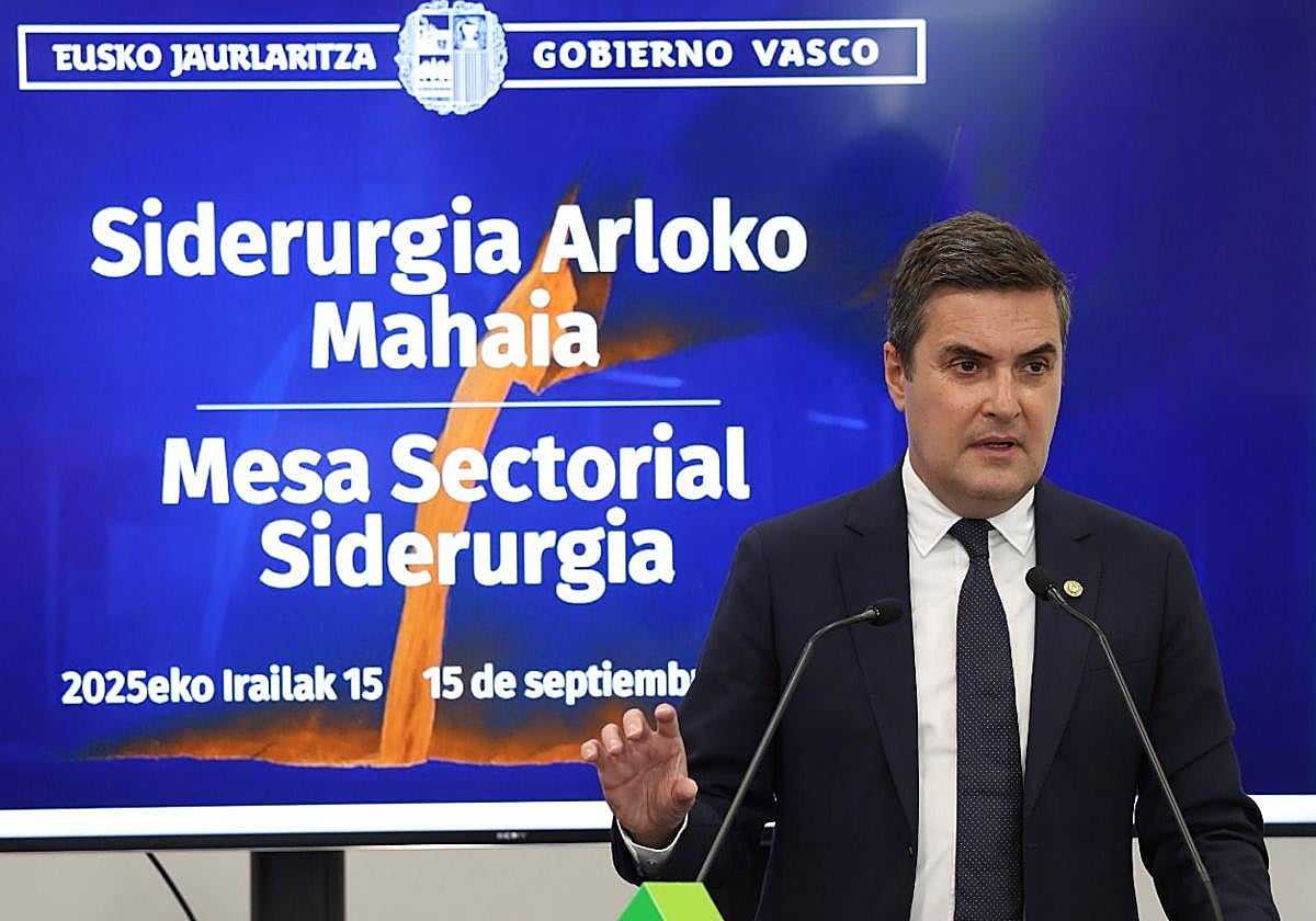 Sophie Rain captivates viewers with her alluring Spiderman presence