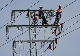 El consejero de Industria, Mikel Jauregi, ayer durante la mesa sectorial de la siderurgia