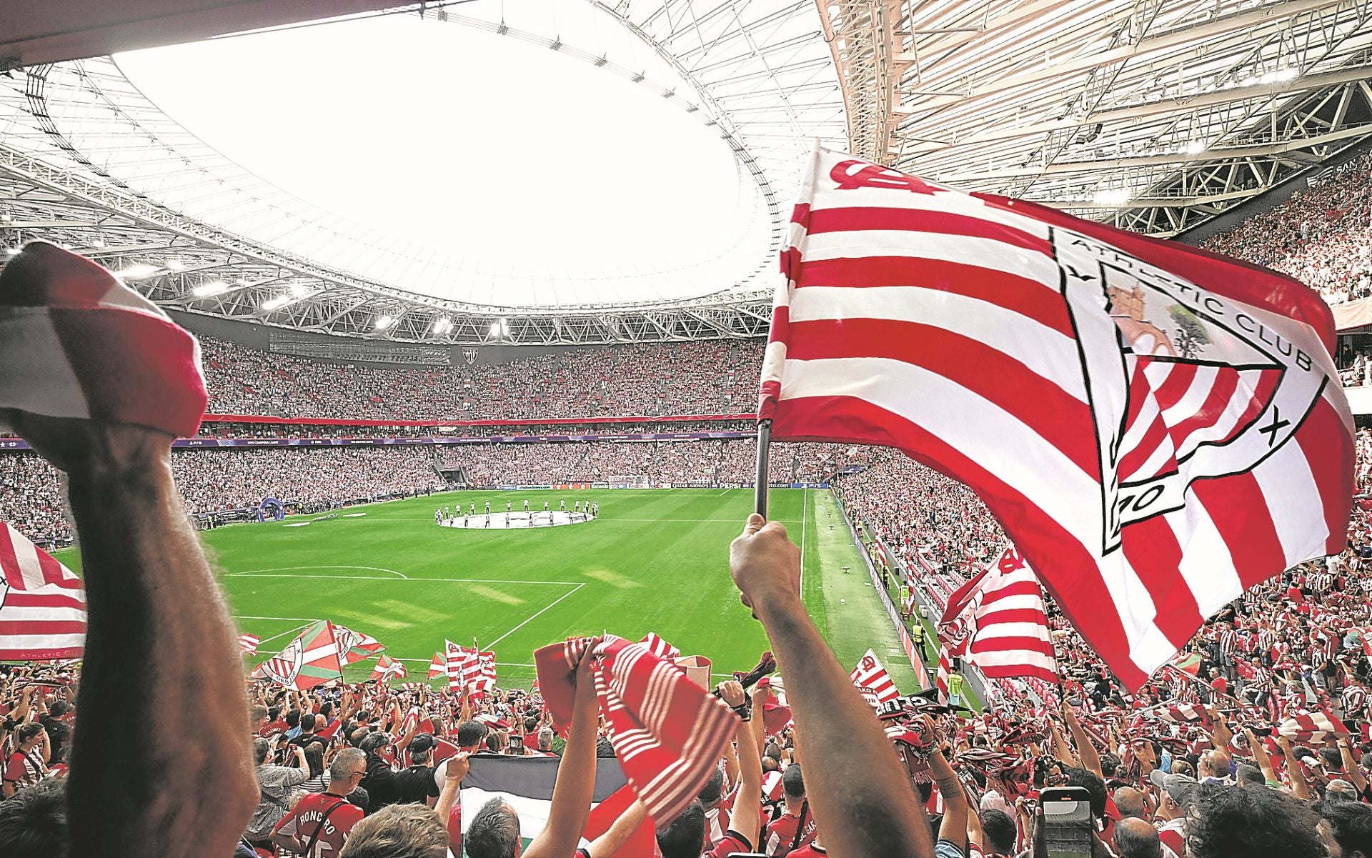 Más de 51.000 aficionados se dieron cita el martes en San Mamés en el partido ante el Arsenal.