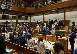 Minuto de silencio unánime por las «víctimas del genocidio de Gaza»