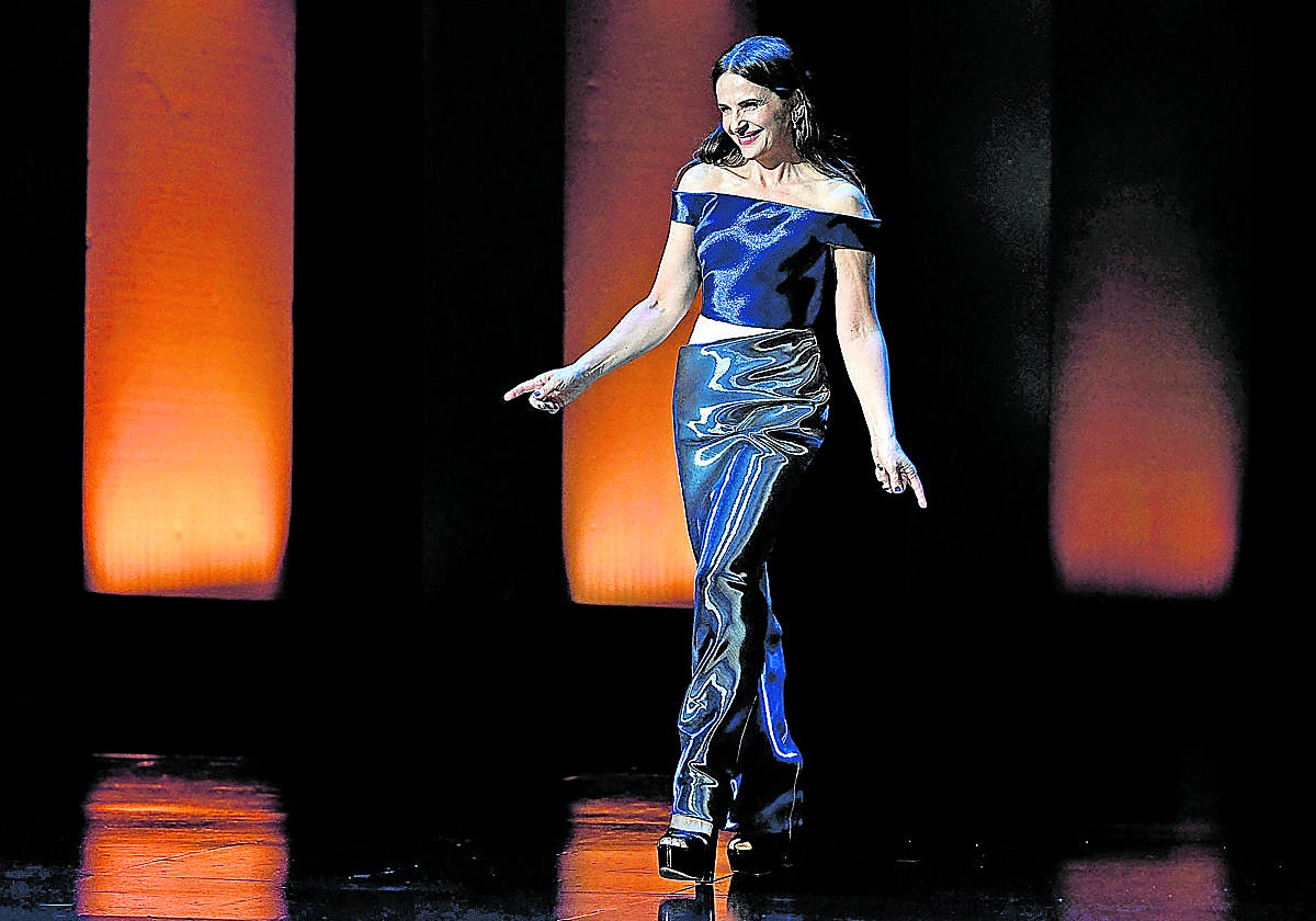 Una ceremonia solidaria con Palestina y en recuerdo a Marisa Paredes