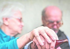 La edad es el principal factor de riesgo asociado al alzheimer.