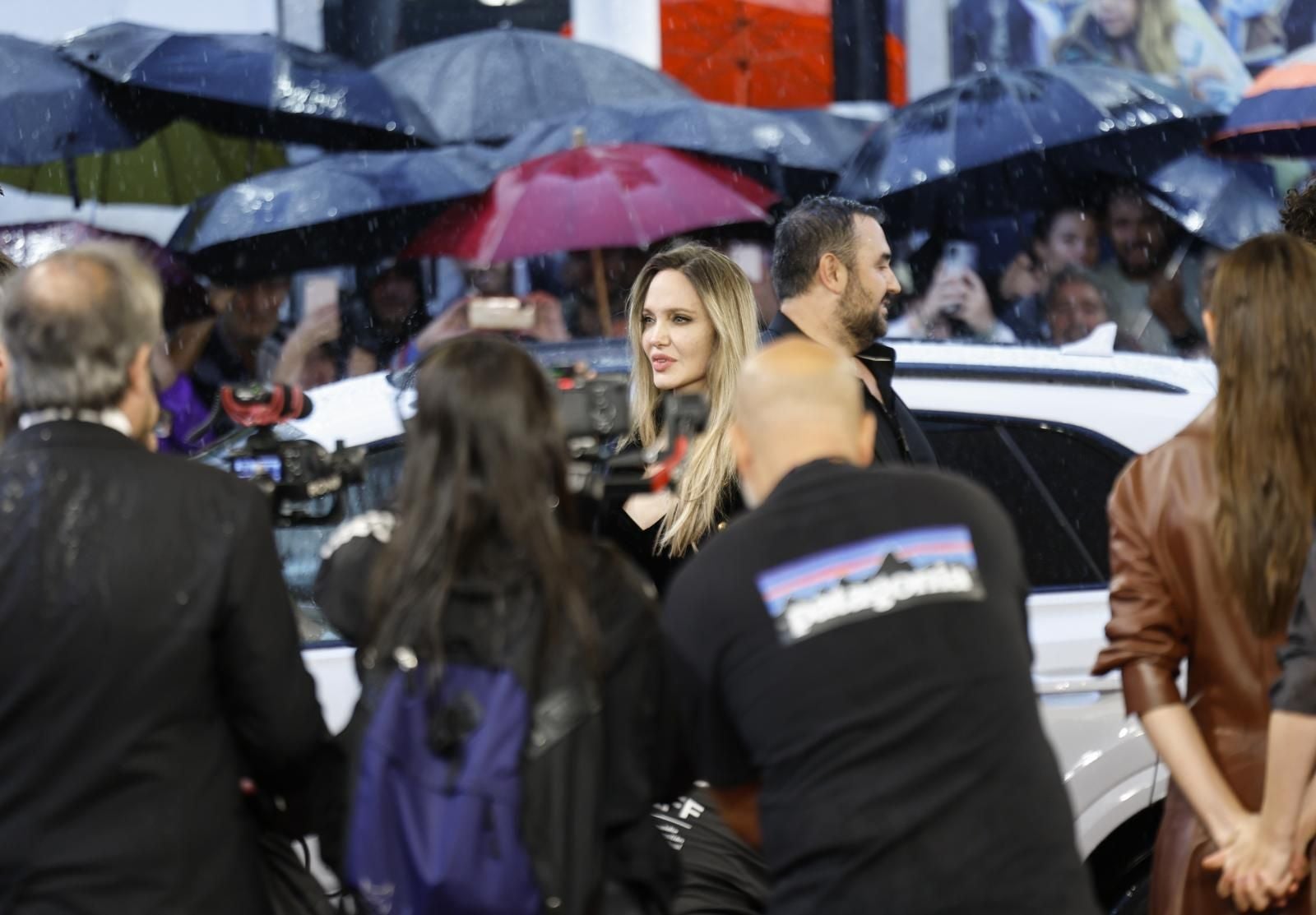 Las imágenes de Angelina Jolie en la alfombra roja del Kursaal