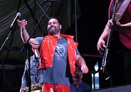 Borja Romaña, el descarado cantante.