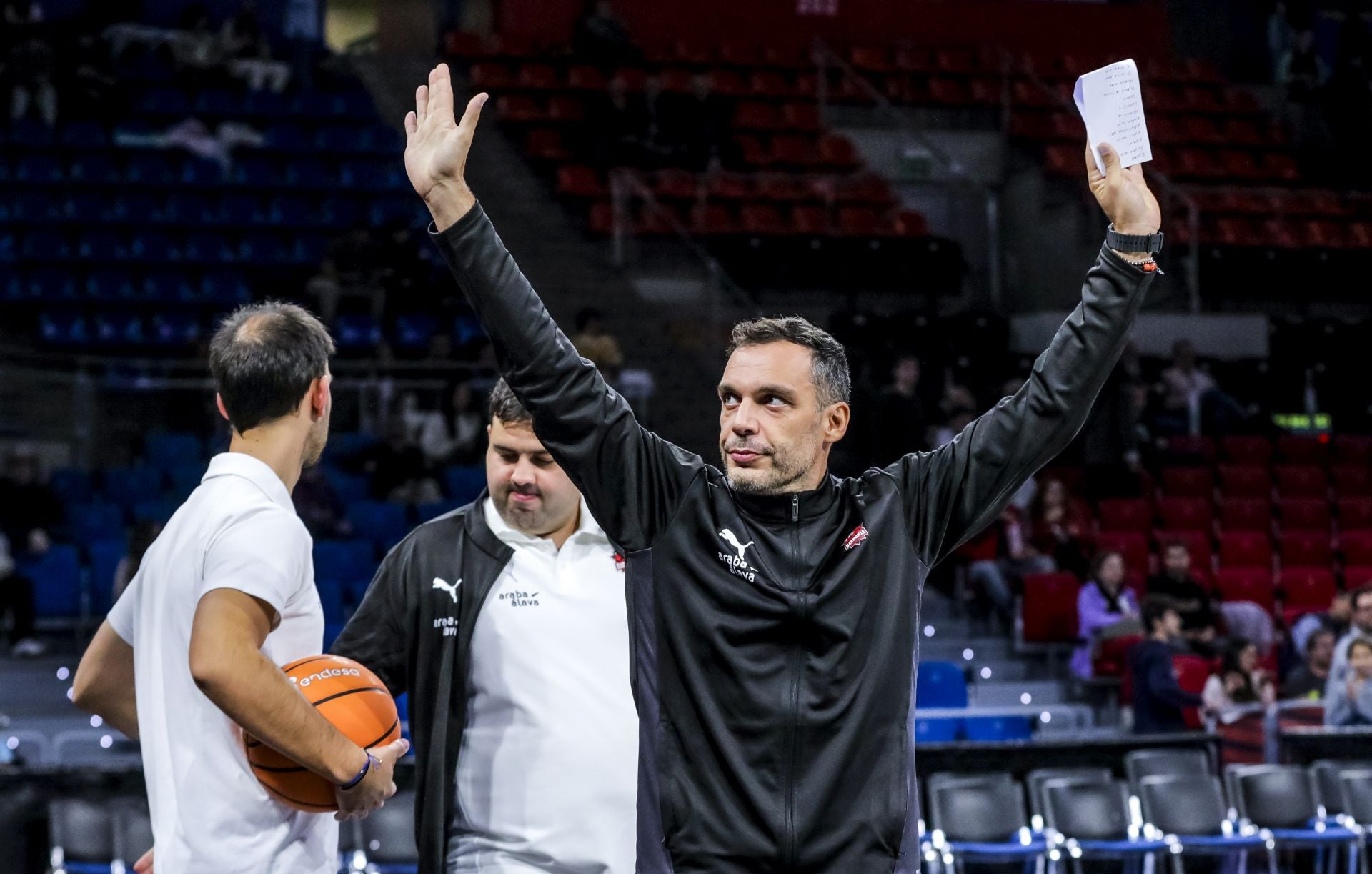 Las mejores imágenes del Baskonia-Pallacanestro Trieste