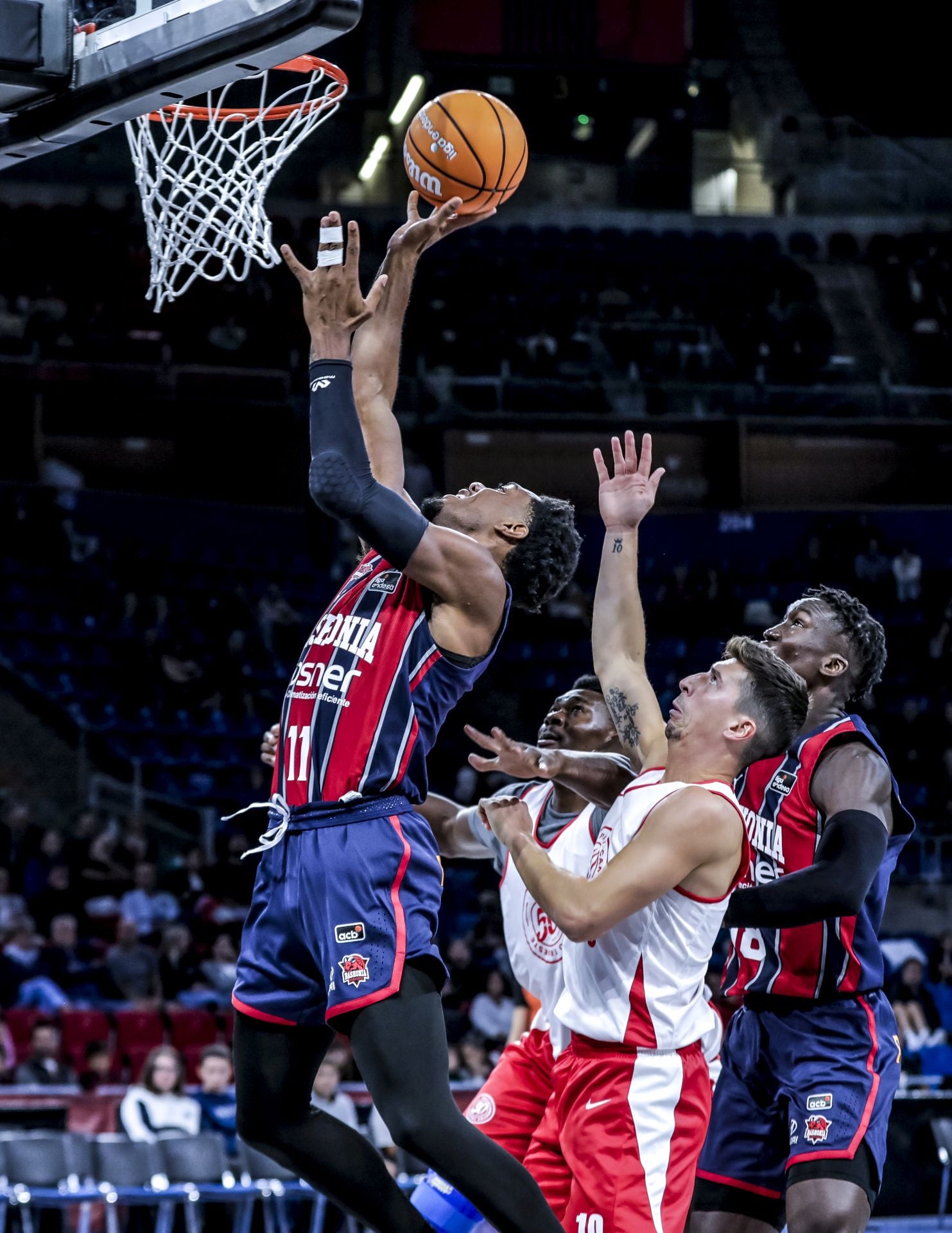 Las mejores imágenes del Baskonia-Pallacanestro Trieste