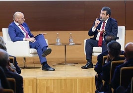 El presidente de Velatia, Javier Ormazabal, conversa con el periodista de EL CORREO, Lucas Irigoyen.