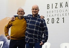 Joseba Etxebarria Uriarte, eskuinean, Moises Enbeitarekin batera, 2021eko Bizkaiko Txapelketan.