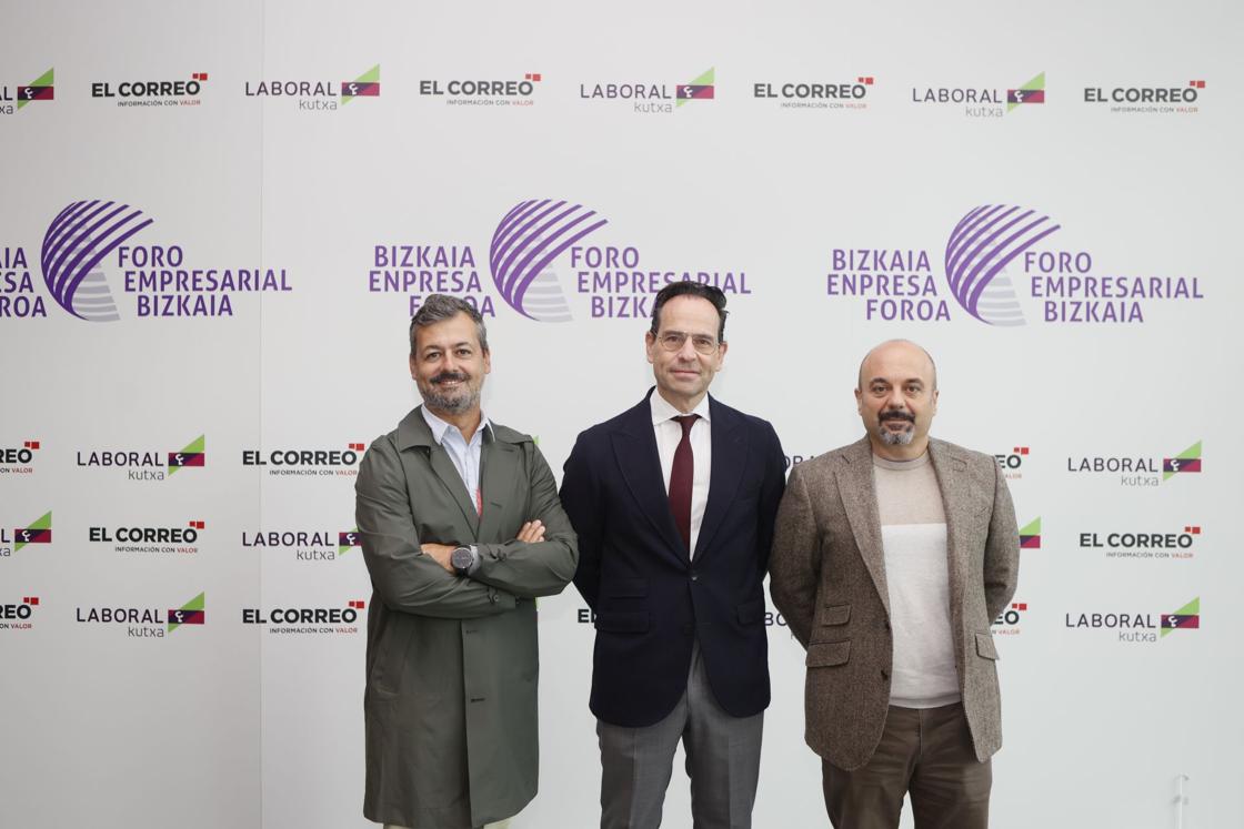 Ixai Ruiz, Gerva Vallejo y Txema Hilla.