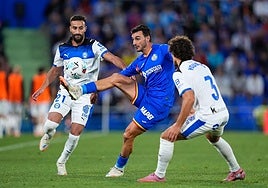 El Alavés despliega el ala izquierda