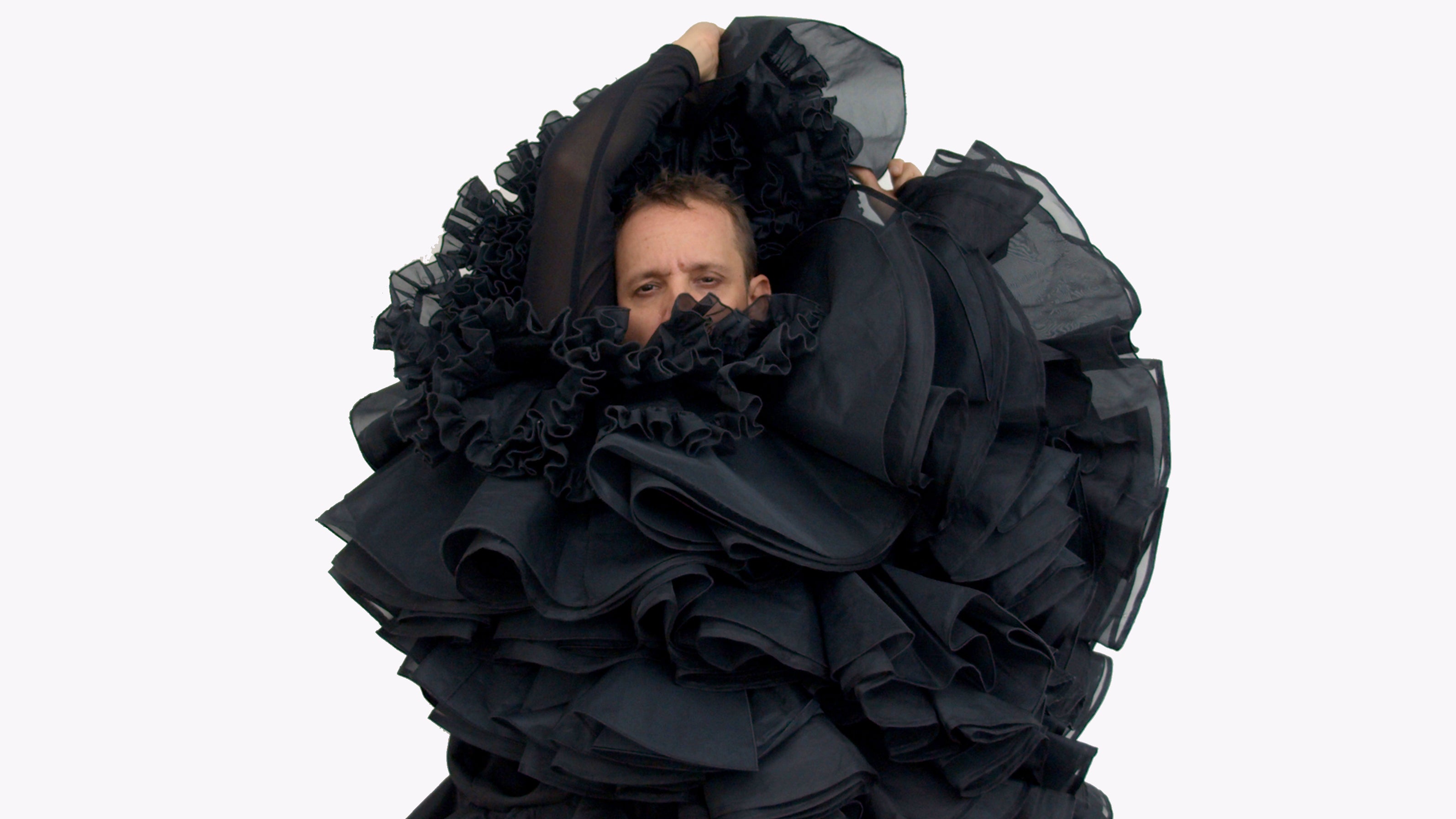 Dantzaldia abre su escenario al mundo con una edición liderada por mujeres