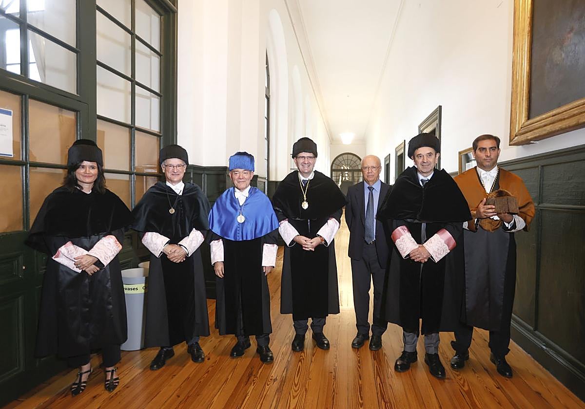 Eva Eguiguren, Joxerramon Bengoetxea, Juan Pérez Iglesias, Juan José Etxeberria, Francisco José Ruiz Pérez, Vicente Atxa y Francisco Javier Planes.