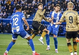 La defensa albiazul, un foco continuo de inquietud