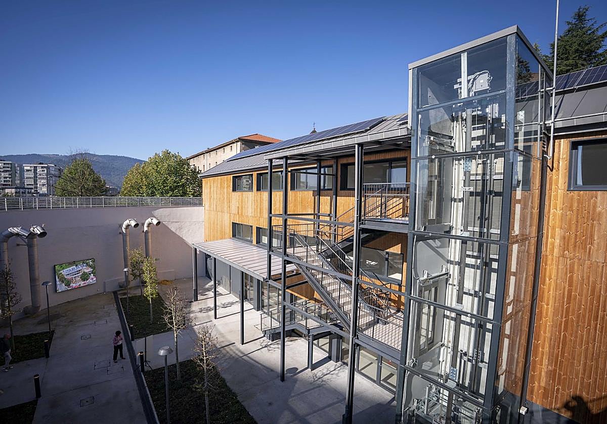 Vista del edificio que funcionará como albergue para peregrinos.