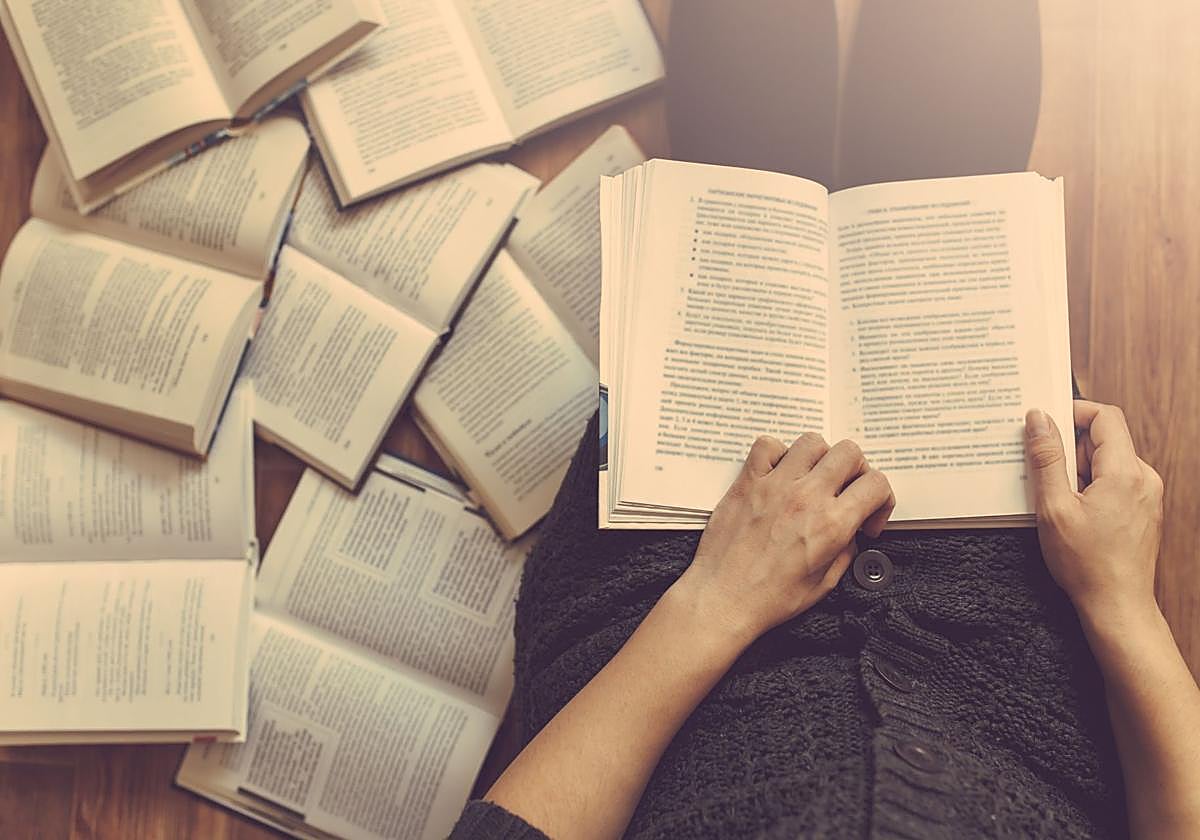 Zure liburuaz hitz egitera etorri naiz