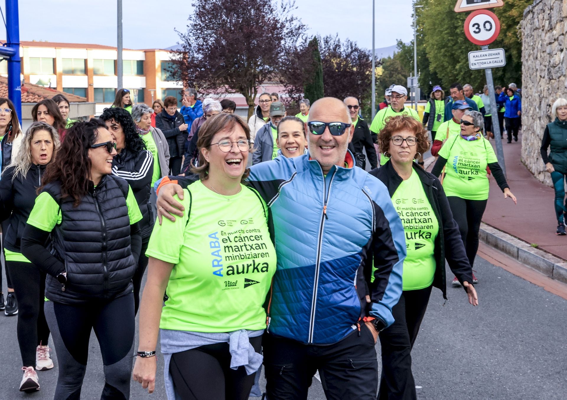 Agurain se apunta a la marea verde contra el cáncer