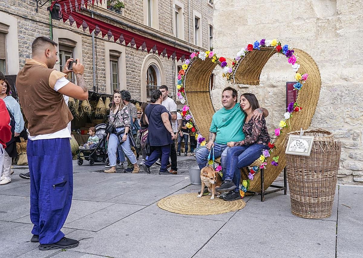 Imagen secundaria 1 - Vitoria festeja sus orígenes medievales