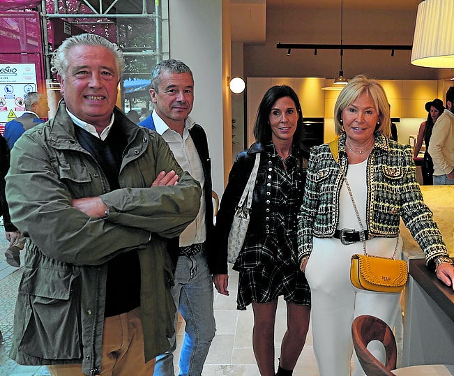 José Villoria, Aitor Elorduy, Nuria Huidobro y Yolanda Huidobro.