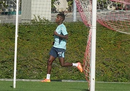 Nico se ejercita en Lezama.