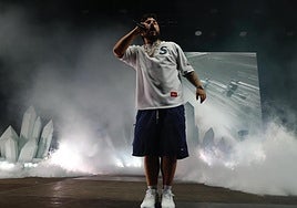 Cruz Cafuné actuará este sábado en Vitoria en uno de los pocos conciertos gratuitos de su gira.