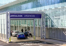 Entrada a las Urgencias de Txagorritxu.