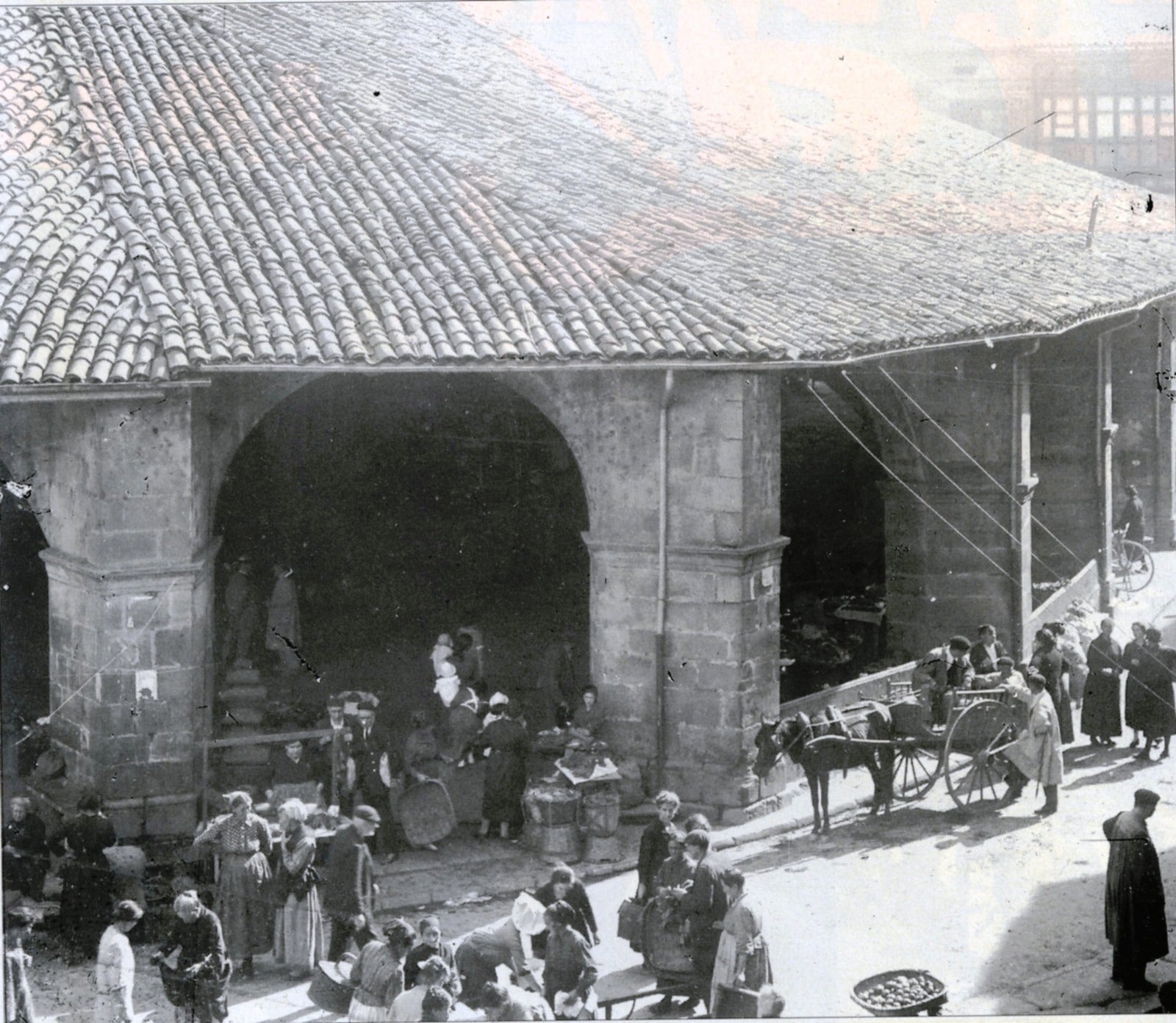 Imagen secundaria 1 - El pórtico de Santa María, el corazón de Durango
