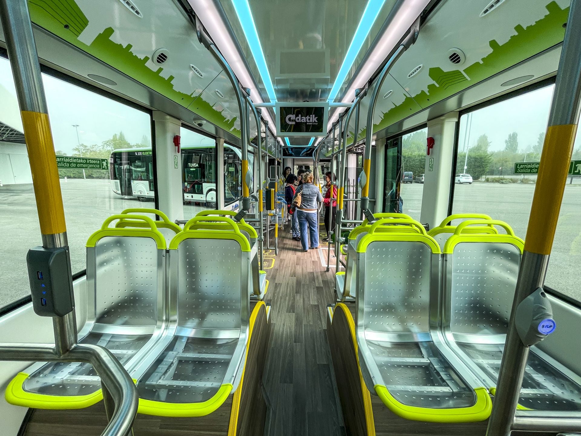 Así son los nuevos autobuses urbanos de Vitoria