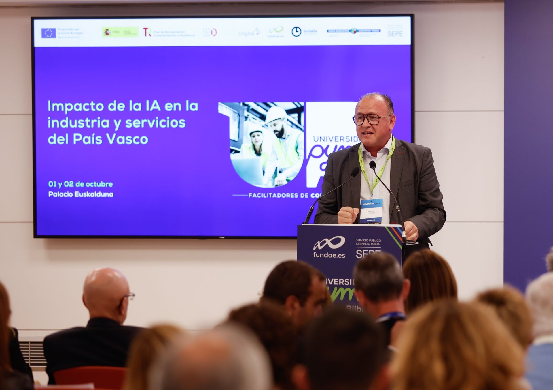 Gerardo Gutiérrez, director general del Servicio Público de Empleo Estatal, en la inauguración de las jornadas.