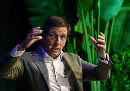 El alcalde de Madrid, José Luis Martínez Almeida, ayer en un acto en Málaga.