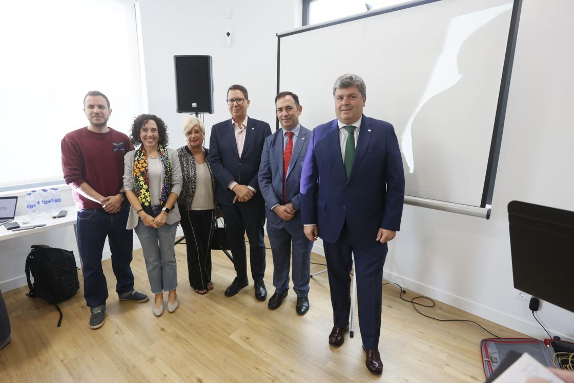 Álvaro Pérez, Nora Abete, Itziar Urtasun, Emilio Olabarria, Asier Abaunza y Juan Ibarretxe.