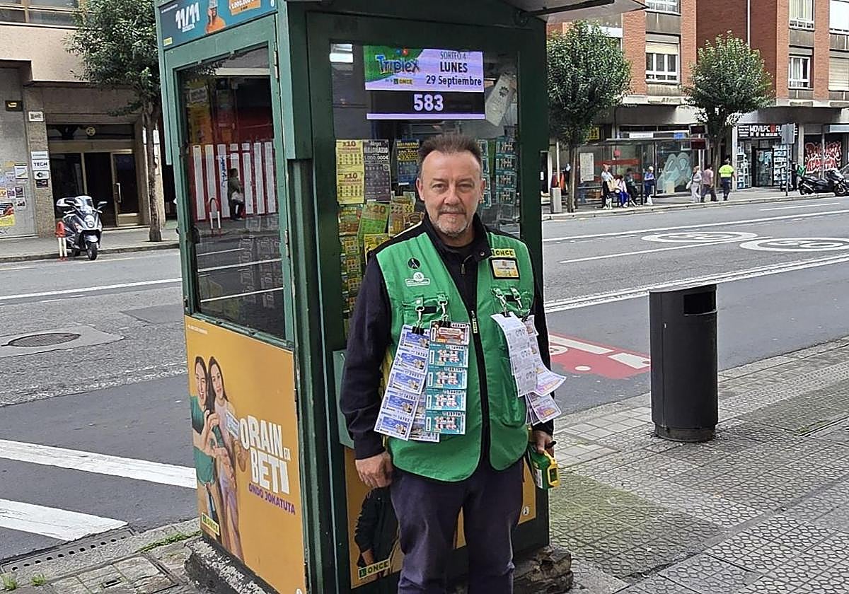 Juan Carlos Maestro, el vendedor que ha repartido 35.000 euros en Bilbao.