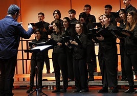 Euskeria abesbatzaren irudi bat.