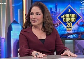 Gloria Estefan desvela el momento más surrealista que ha vivido con su marido: «Se olvidó de mí y me dejó ahí plantada»