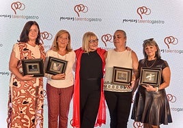 Las guisanderas subieron al escenario