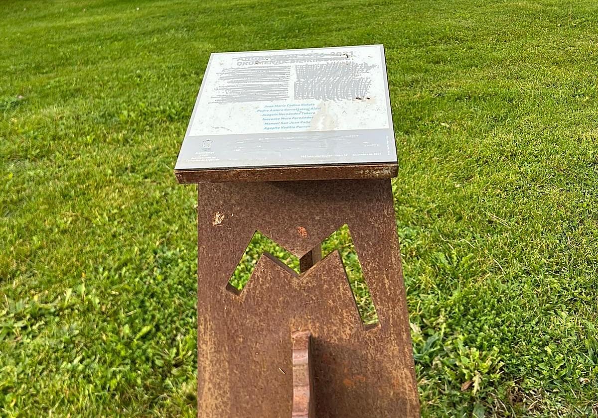 Atacan en Arganzón el monolito en recuerdo a las víctimas de la Guerra Civil