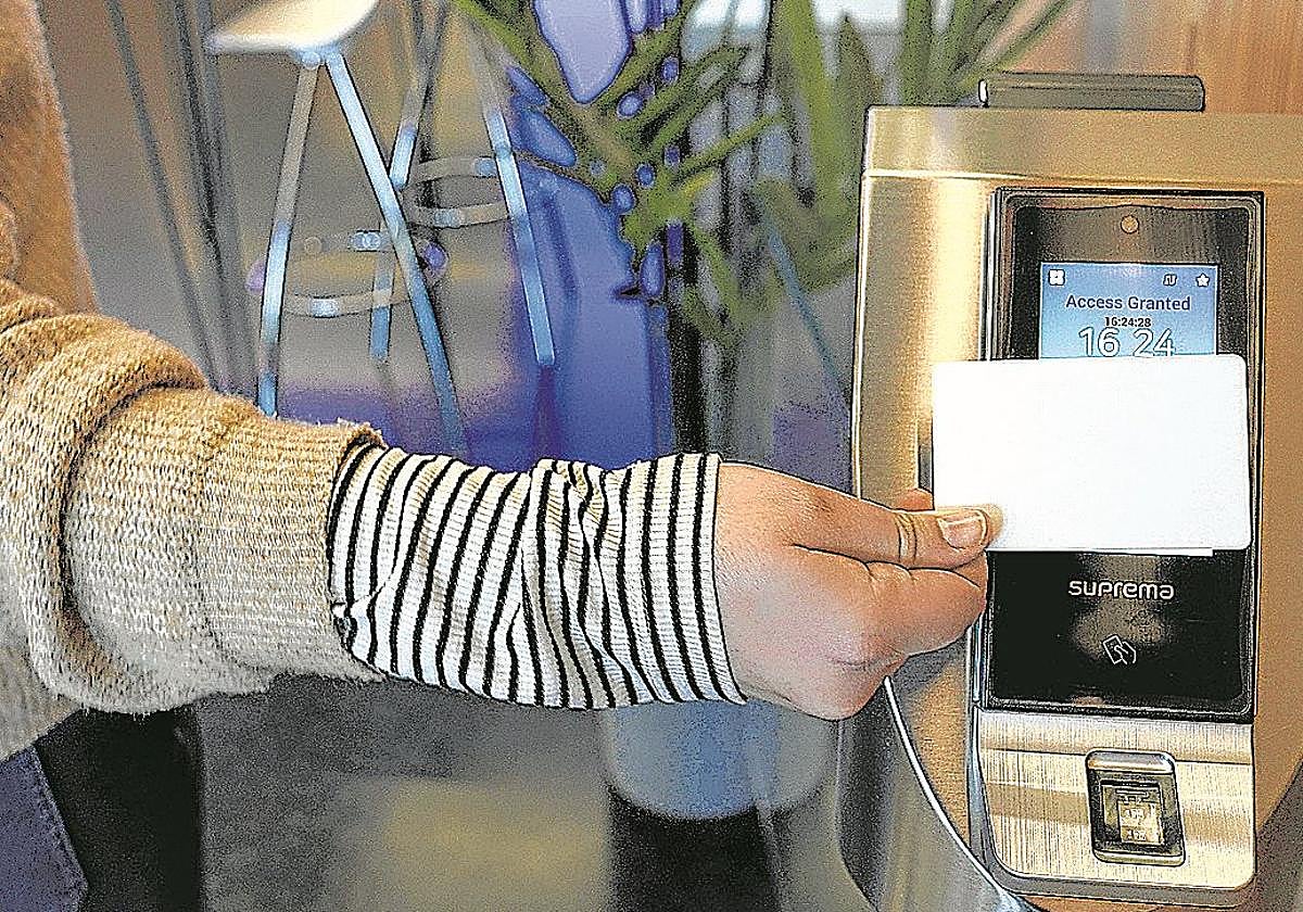 El Ministerio de Trabajo quiere implantar el registro horario digital obligatorio en todas las empresas de España.